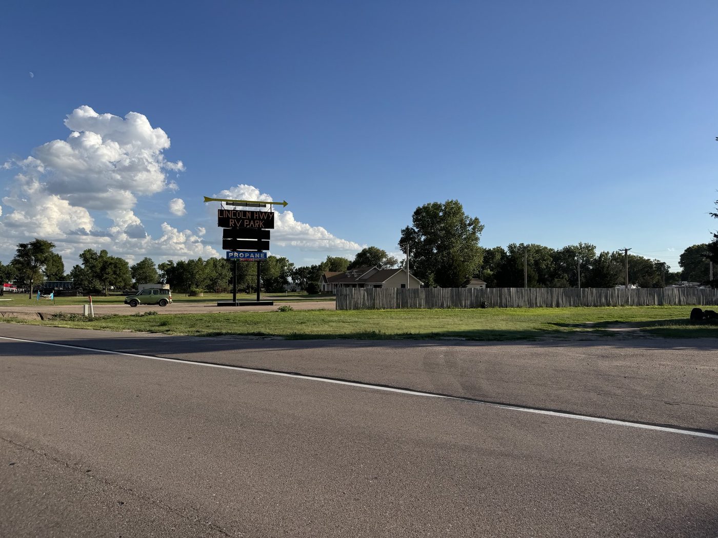 The Lincoln Highway RV Park sign seen from Highway 30